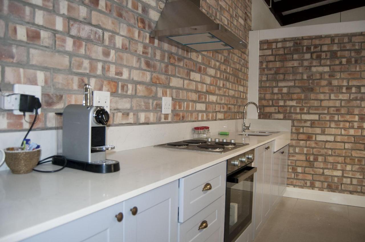 Alte Villa Boutique Hotel Luderitz Bagian luar foto