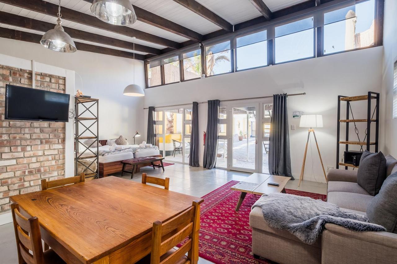 Alte Villa Boutique Hotel Luderitz Bagian luar foto