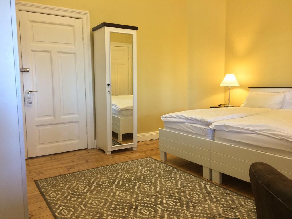 Alte Villa Boutique Hotel Luderitz Bagian luar foto